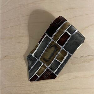 Arrow Men's Tie in Brown and Gray with Geometric Design 100% Silk